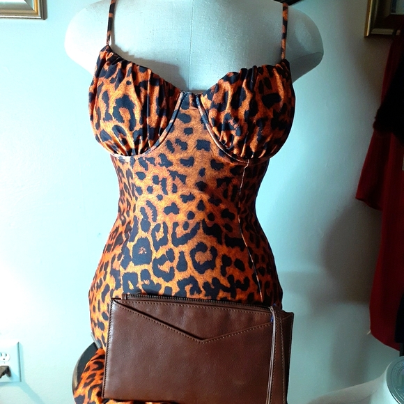 Blashe Dress - Picture 2 of 5